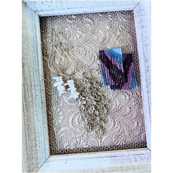 EUC | Handmade Earring Organizer (Hanging Style) For Hooked Earrings | 5” x 7” - Picture 3 of 9